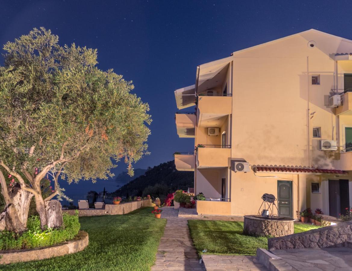 Pelagos Agios Gordios - Bed and Breakfast Agios Górdios