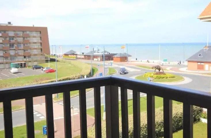 Cosy, fully renovated 2-room apartment with sea view - Ferienwohnung