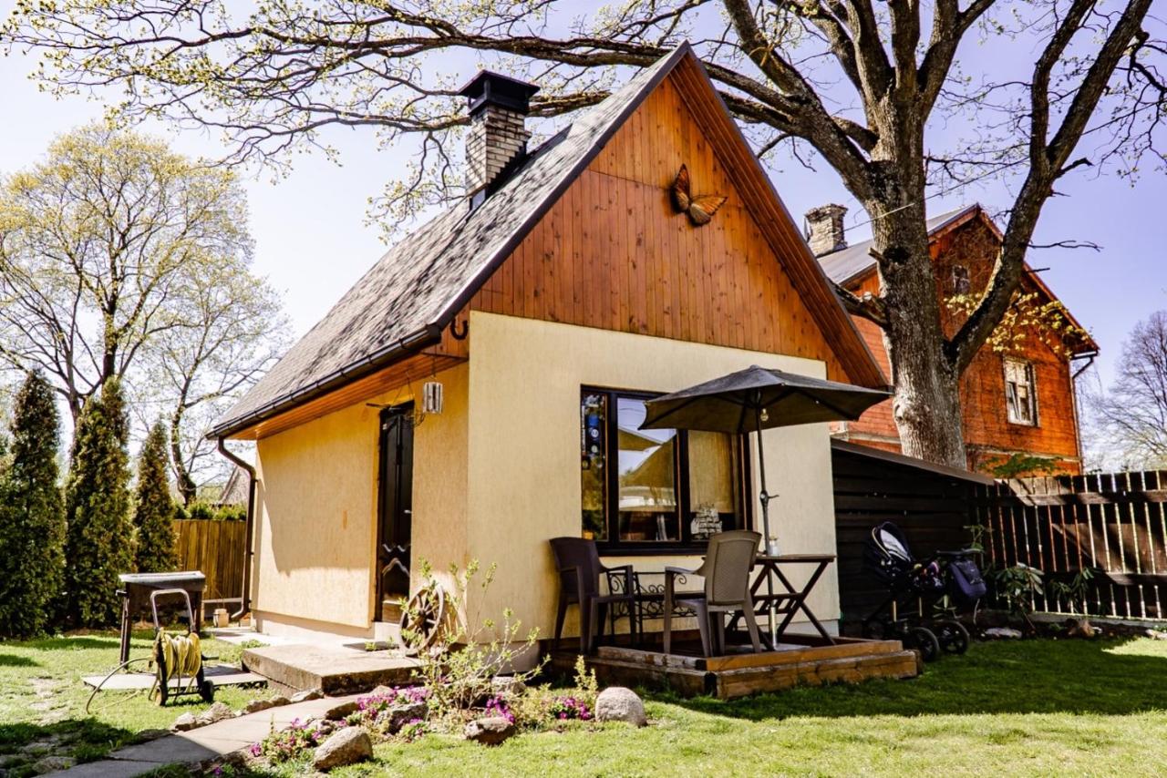 Guest House Šampētera māja - Ferienwohnung