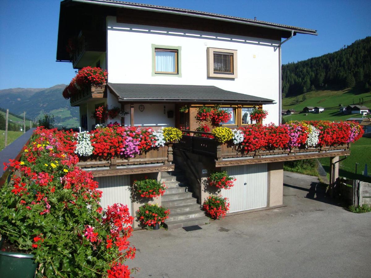 Haus Annemarie Apartments Kartitsch - Hochpustertal - Chambres d’hôtes Kartitsch
