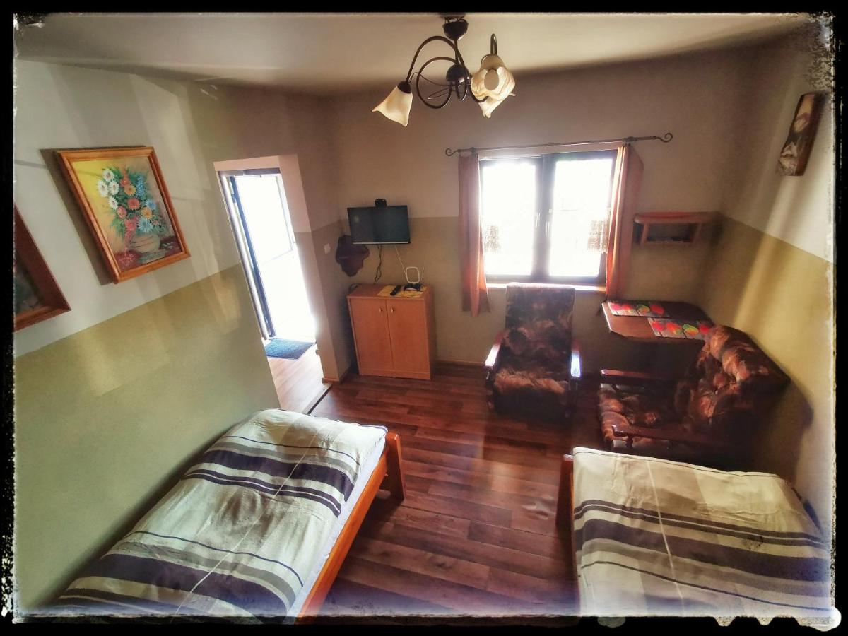 Twin Room with Private Bathroom