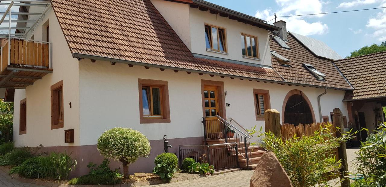 B&B Schönau - Ferienhaus Dorfschmiede - Bed and Breakfast Schönau