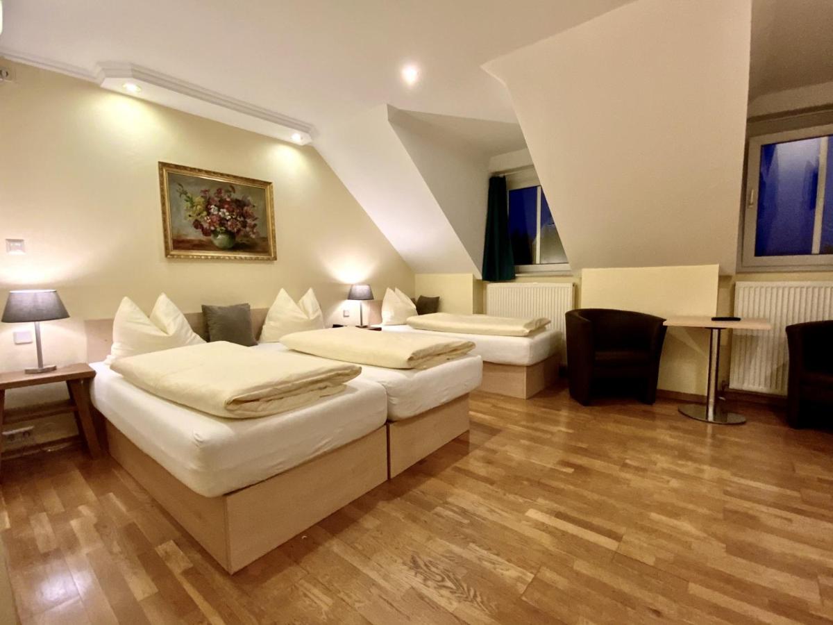 Villa Triple Room