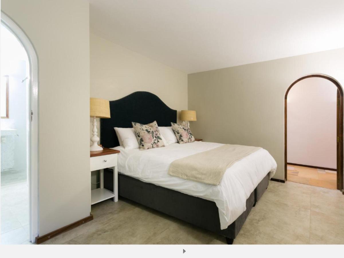 Basic King Room