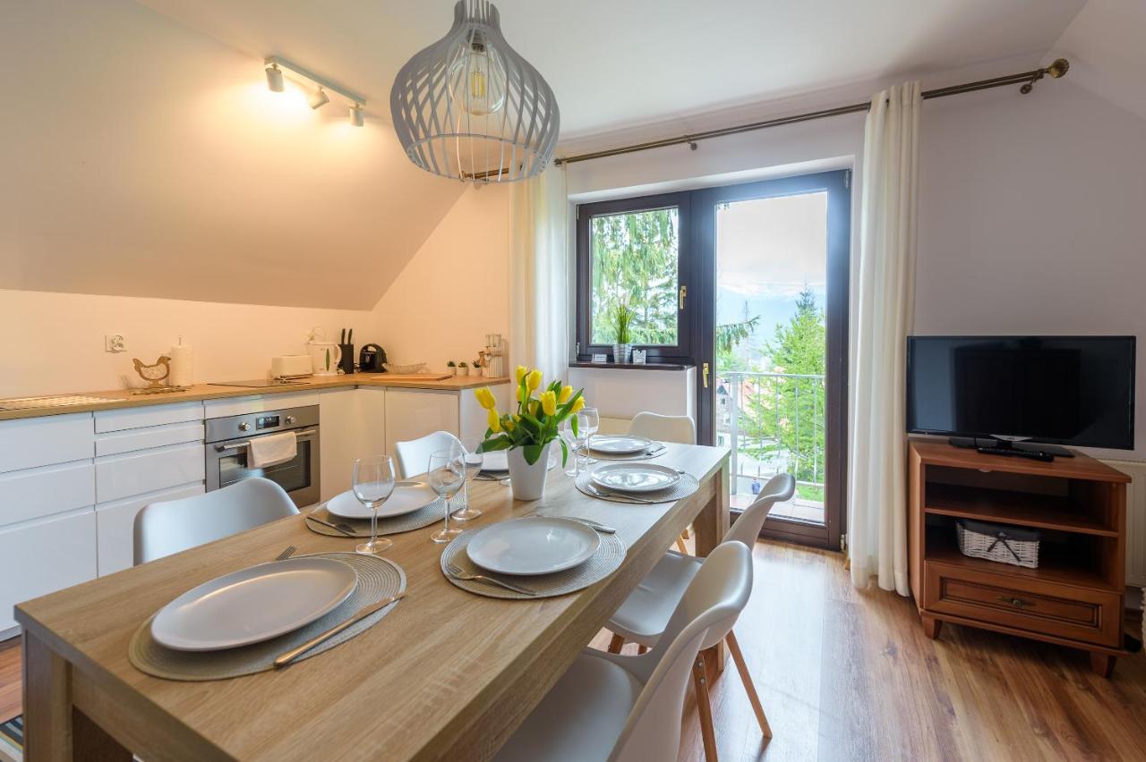 Apartament Biały Domek - 5D Apartamenty - Ferienwohnung Szklarska Poręba