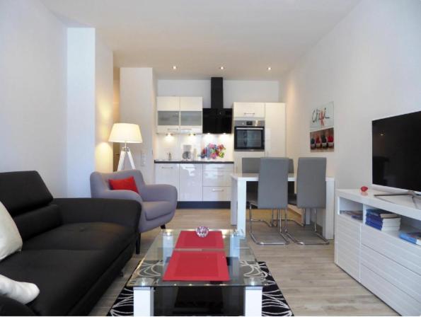 Erdgeschoss Wohnung Watt'n Meer mit Garten in Dangast - Ferienwohnung