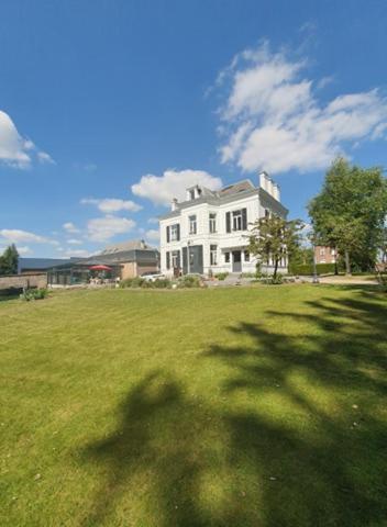 Chambres d'Hôtes des Rouets - B&B Fourmies