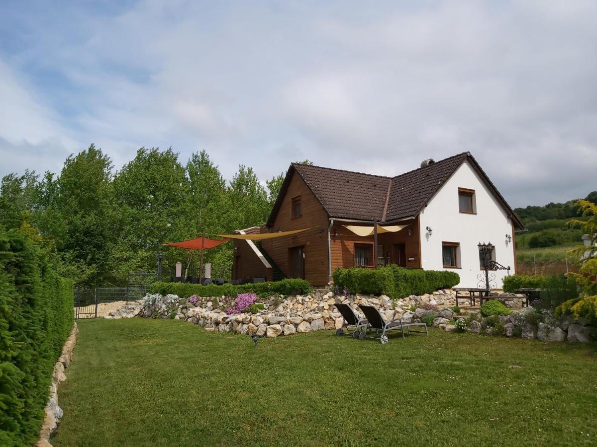 Kovácsszénája Vendégház - Chambres d’hôtes