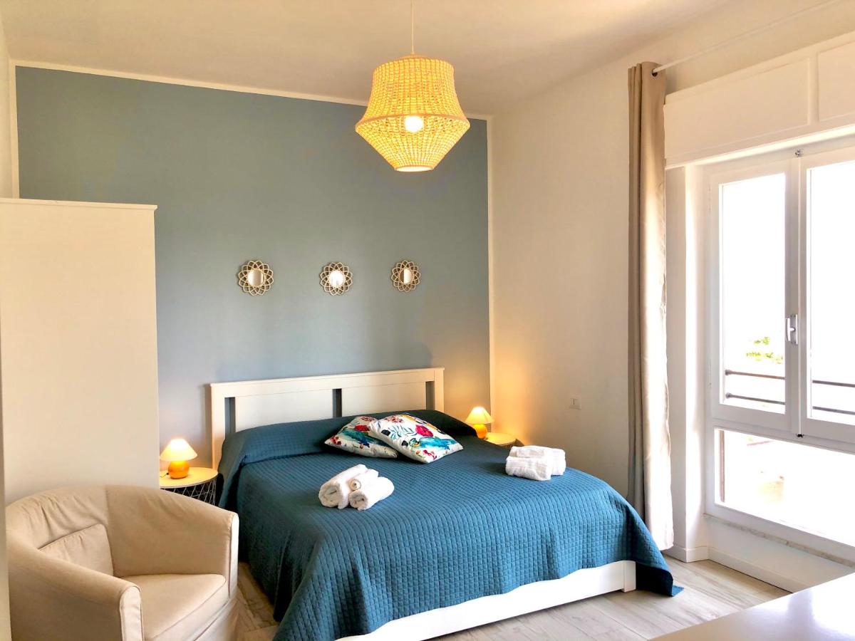 B&B Cagliari - Poetto Beach House-Molara Due - Bed and Breakfast Cagliari