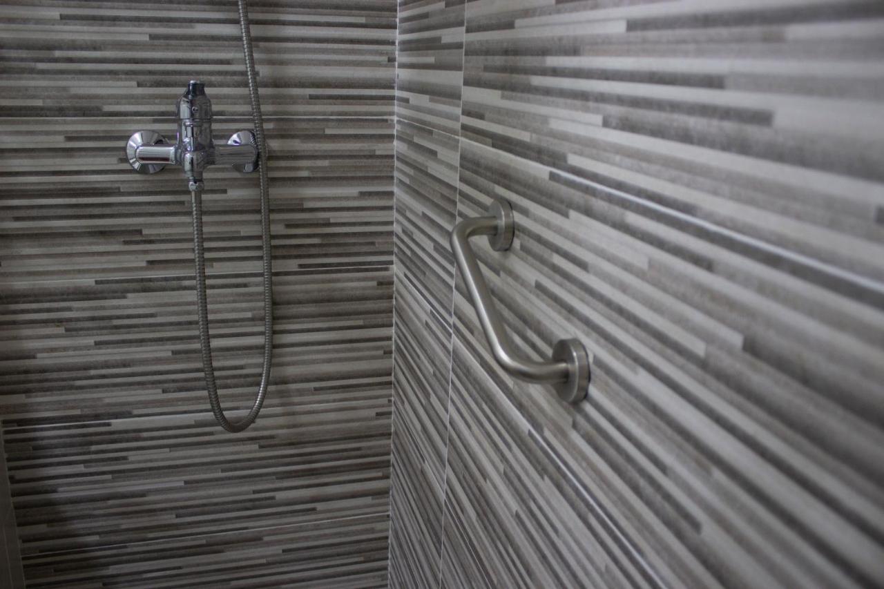 Quadruple Room with Private Bathroom
