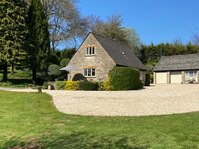 B&B Wyck Rissington - Far Hill Cottage - Bed and Breakfast Wyck Rissington