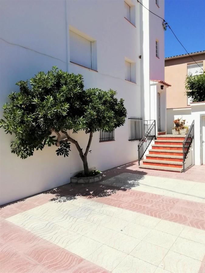 Trill Noray apartamentos - B&B l'Estartit