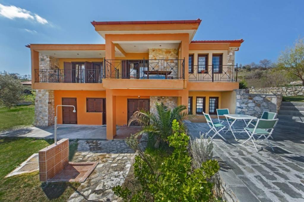 Danai House - Chambres d’hôtes Néa Róda