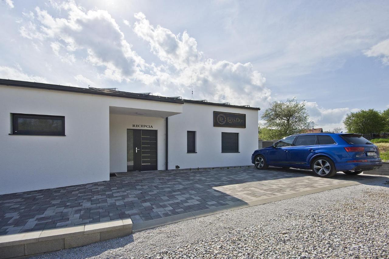 Apartmány Lacov Dom - Ferienwohnung Klčov