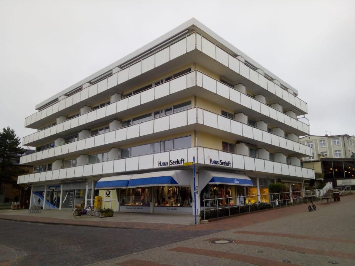 Strandnahe, moderne Ferienwohnung auf Wangerooge, Seeluft 34 - B&B