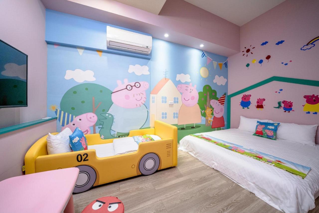 Queen Room