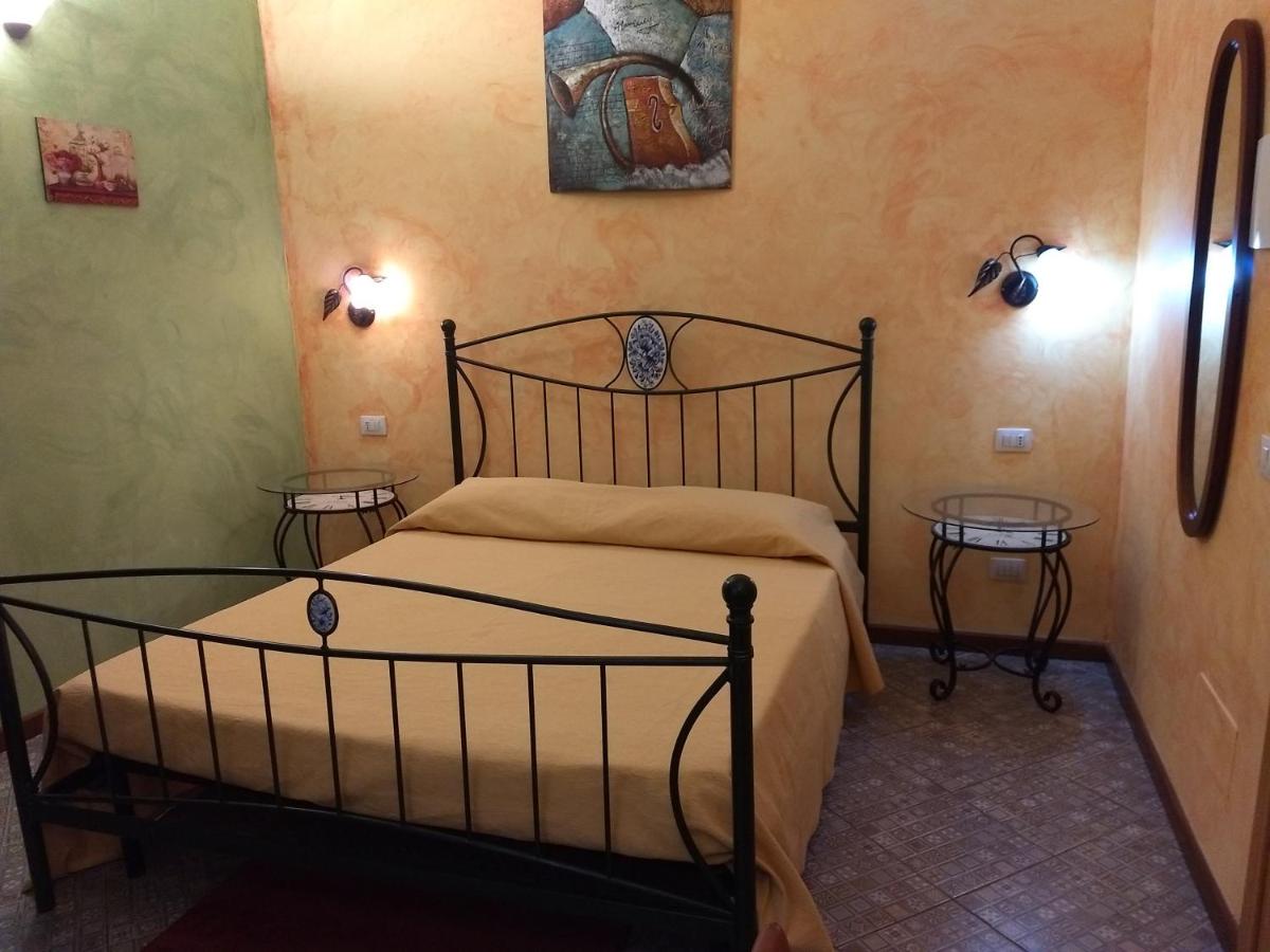Habitación Doble Pequeña