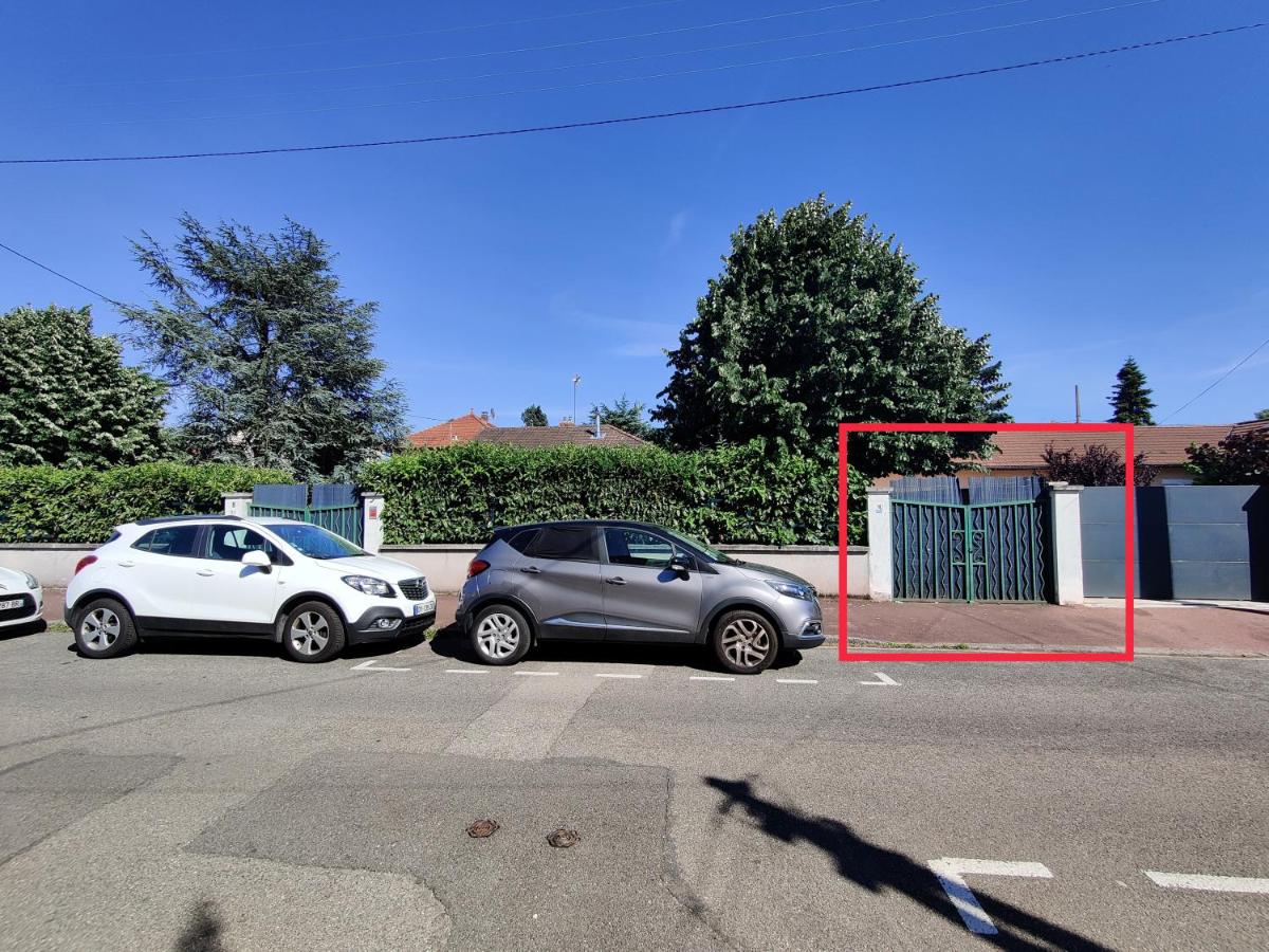 Maisonnette avec jardin, parc du chêne (tram T5) - B&B