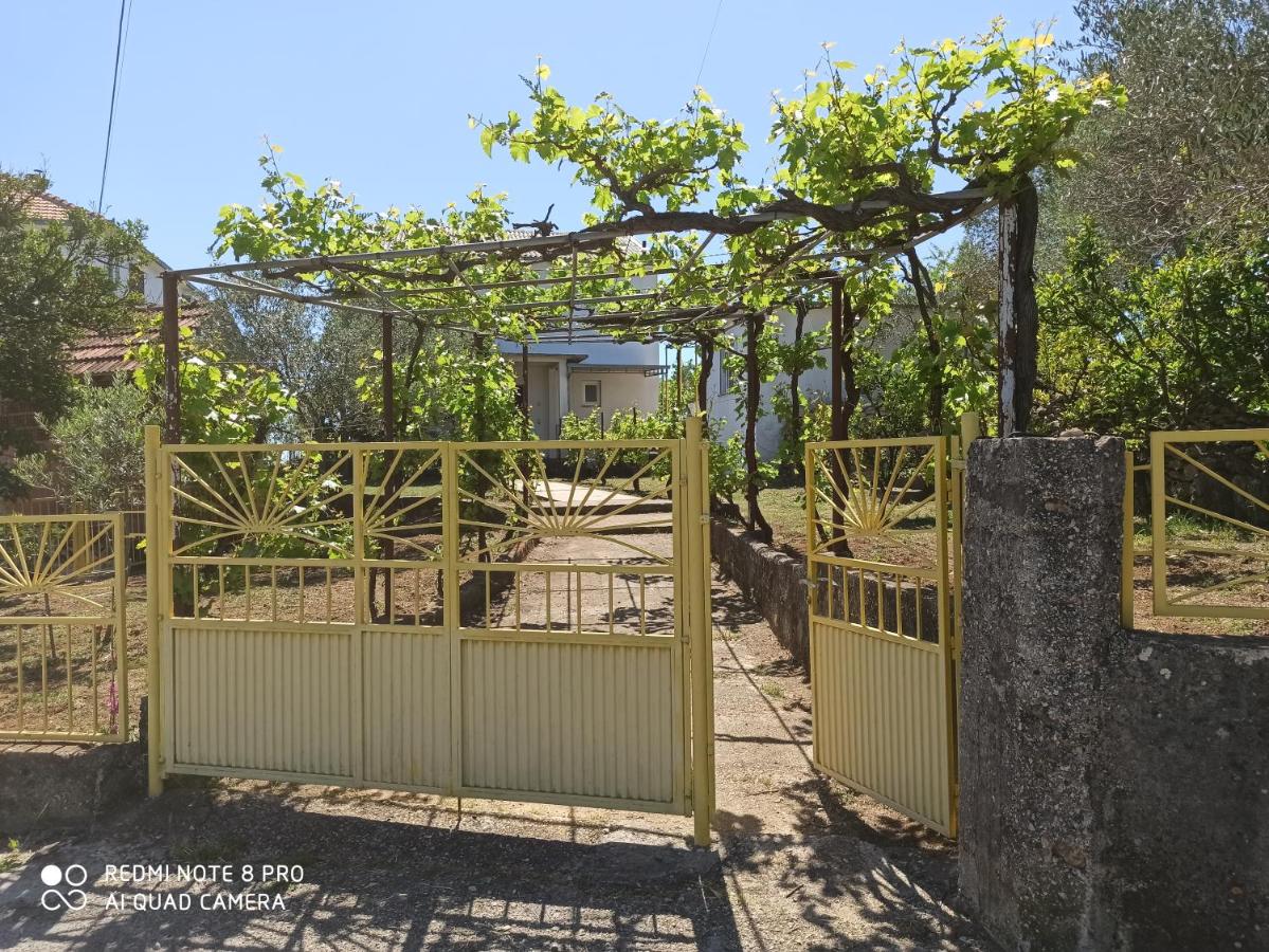 Poborska Villa - Ferienwohnung Ulcinj
