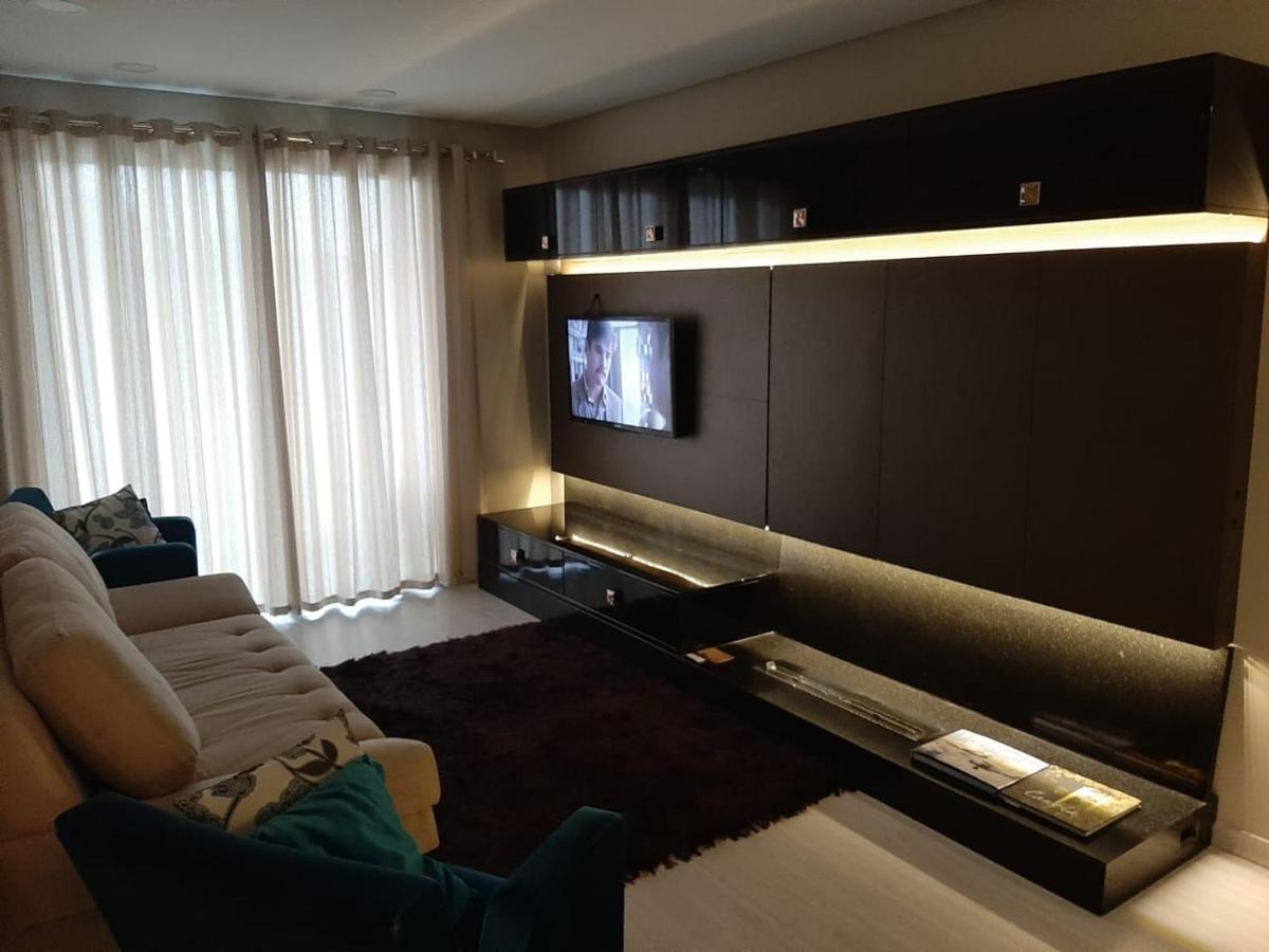 NOVO e DECORADO no Centro de Canela! - Chambres d’hôtes