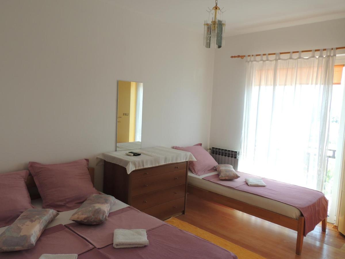 Standard Triple Room with Sea View