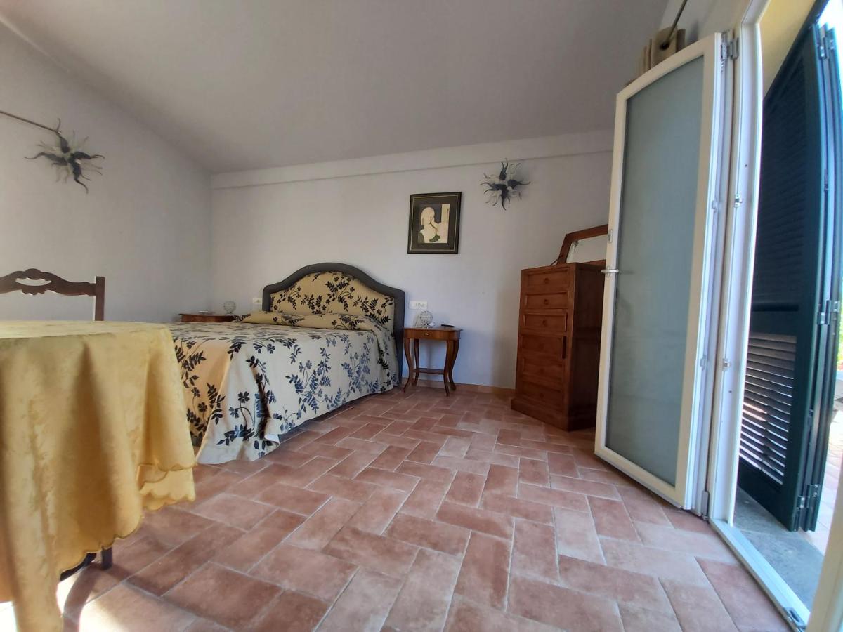 Chambre Double avec Patio