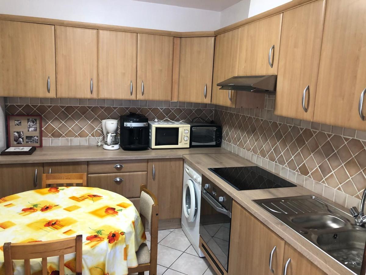 Appartement dans grande maison privé climatisé - Chambres d’hôtes Ollioules