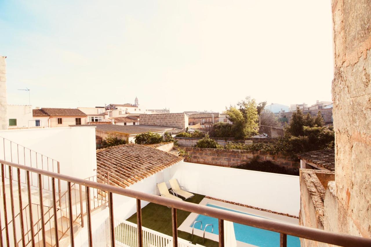 Apartment with Pool View 