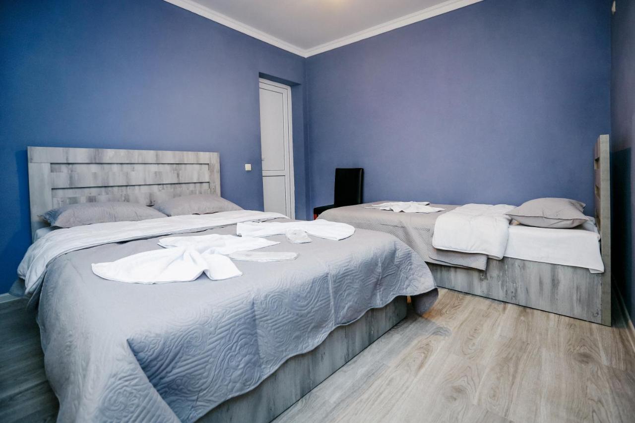 Triple Room with Bathroom