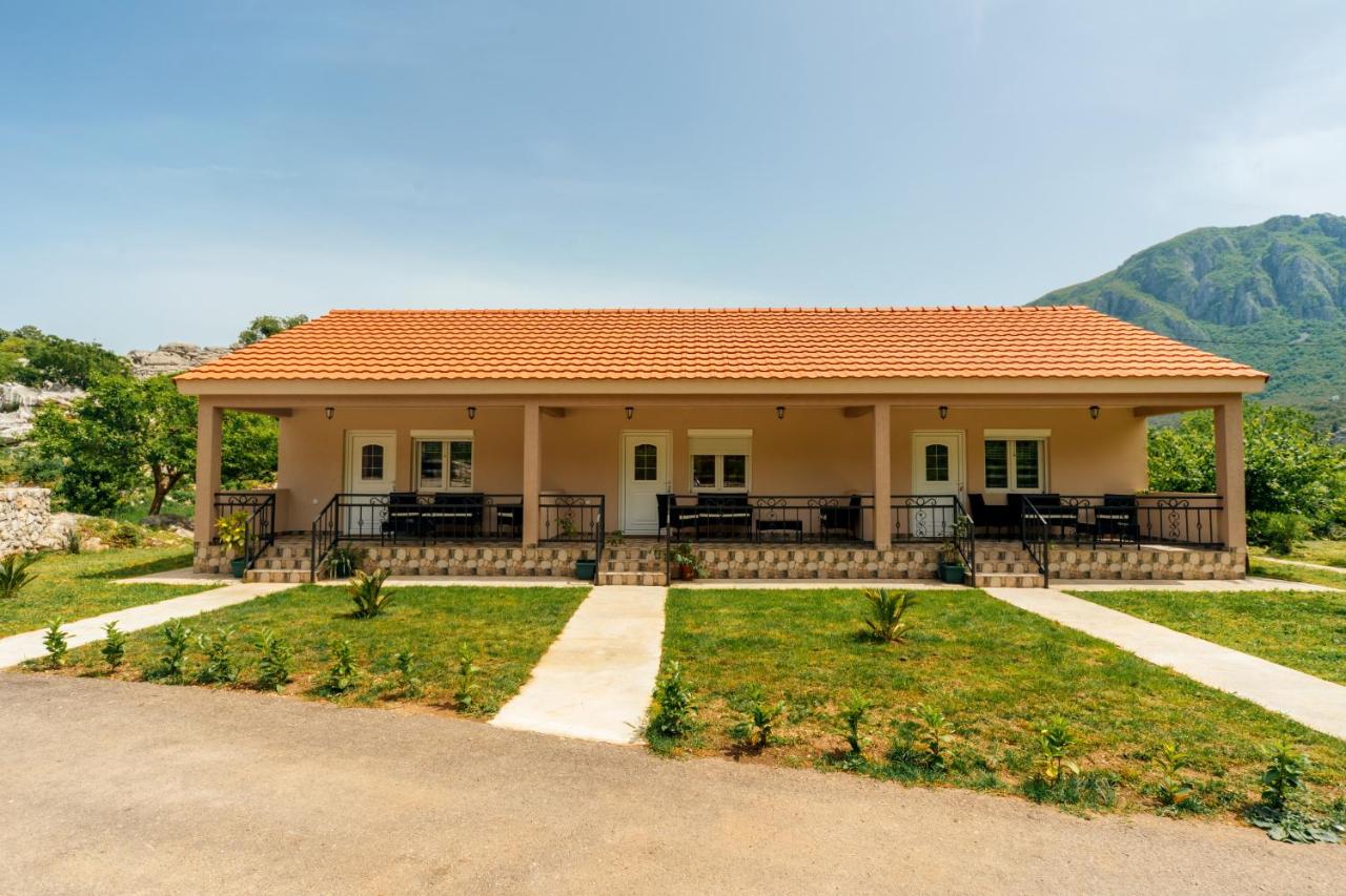 Apartments EcoNature - Chambres d’hôtes Virpazar