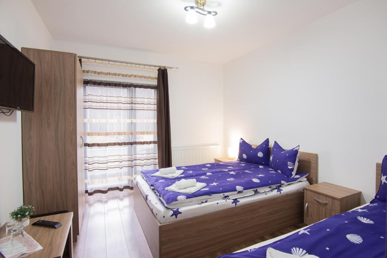Triple Room with Private External Bathroom