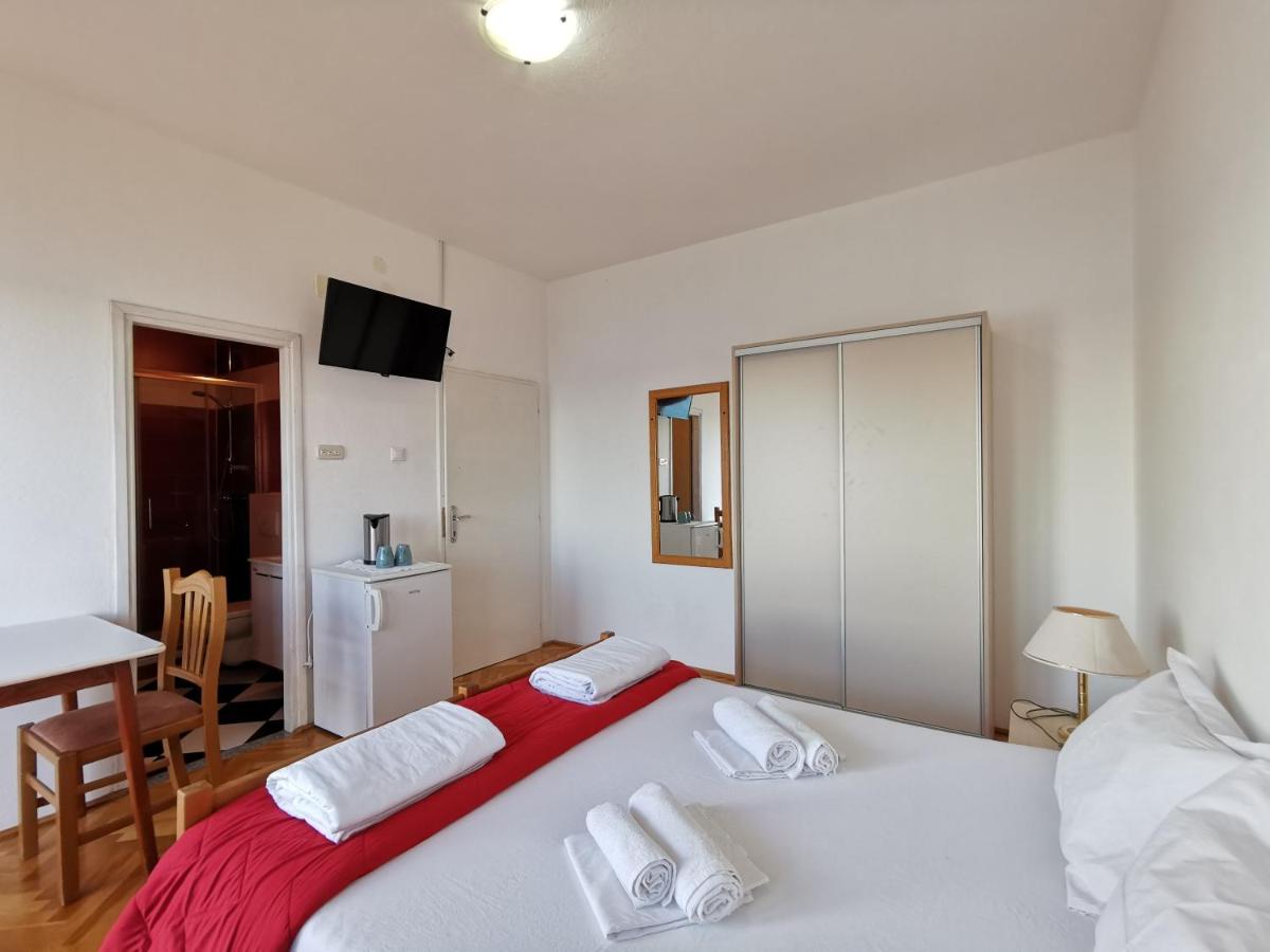 Double Room with Balcony and Sea View