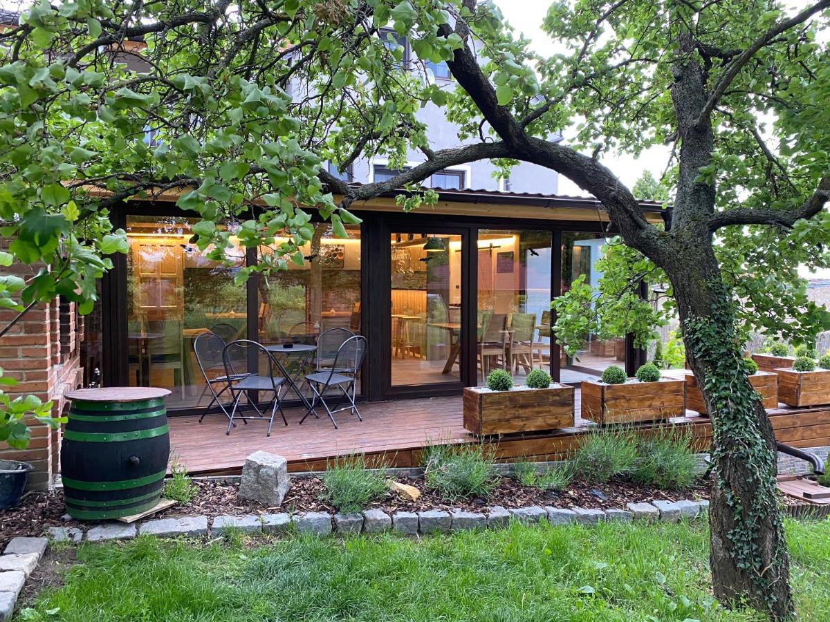 Apartmány & Vinařství Káňa - B&B