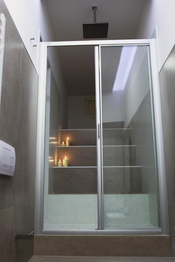 Camera Matrimoniale con Bagno Privato