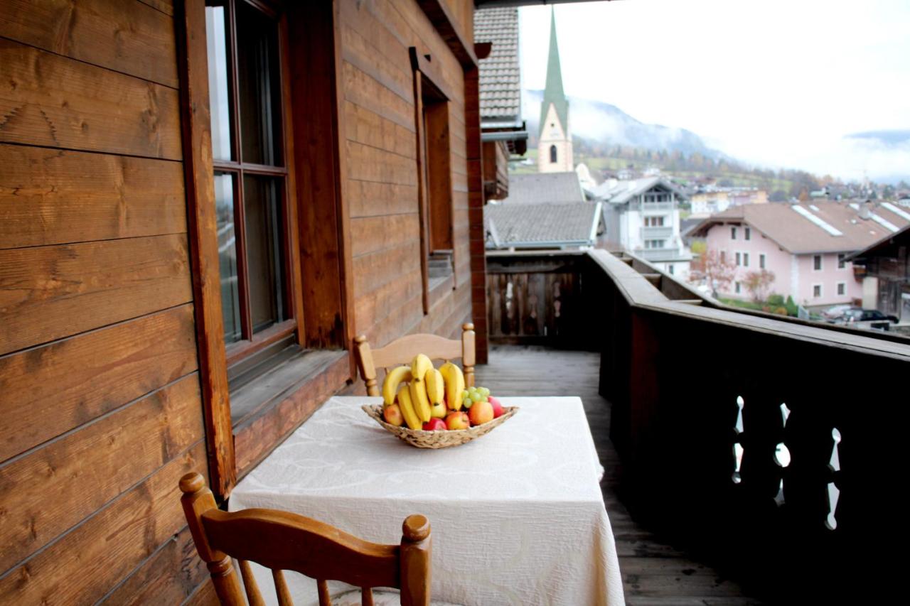 Ampio Appartamento con 2 Camere da Letto e Balcone