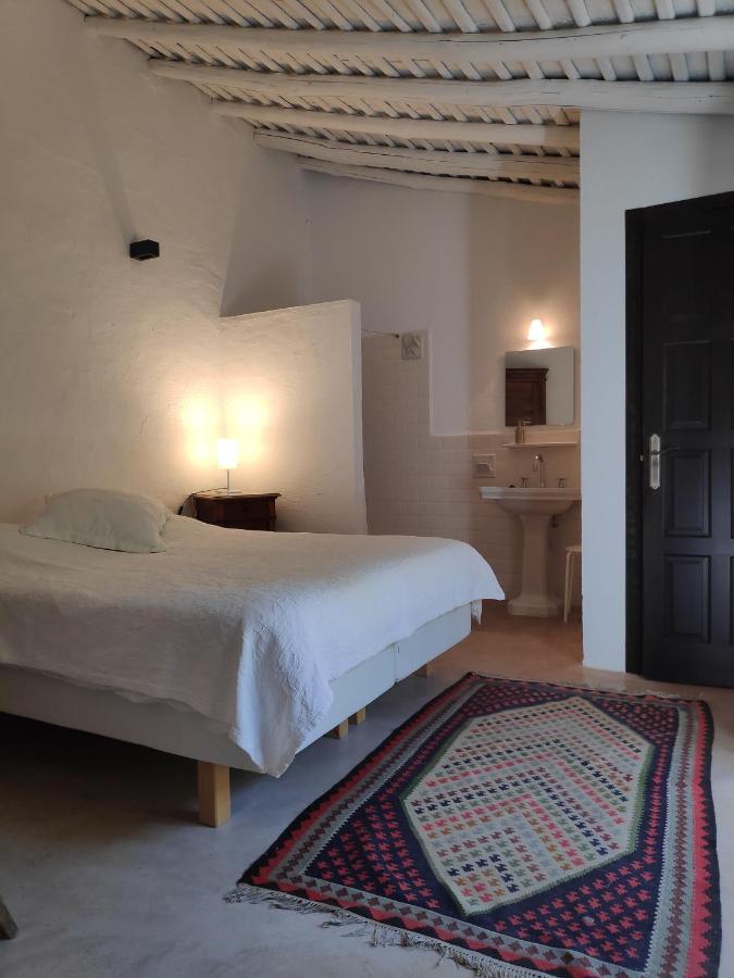Apartment (4 Adults)