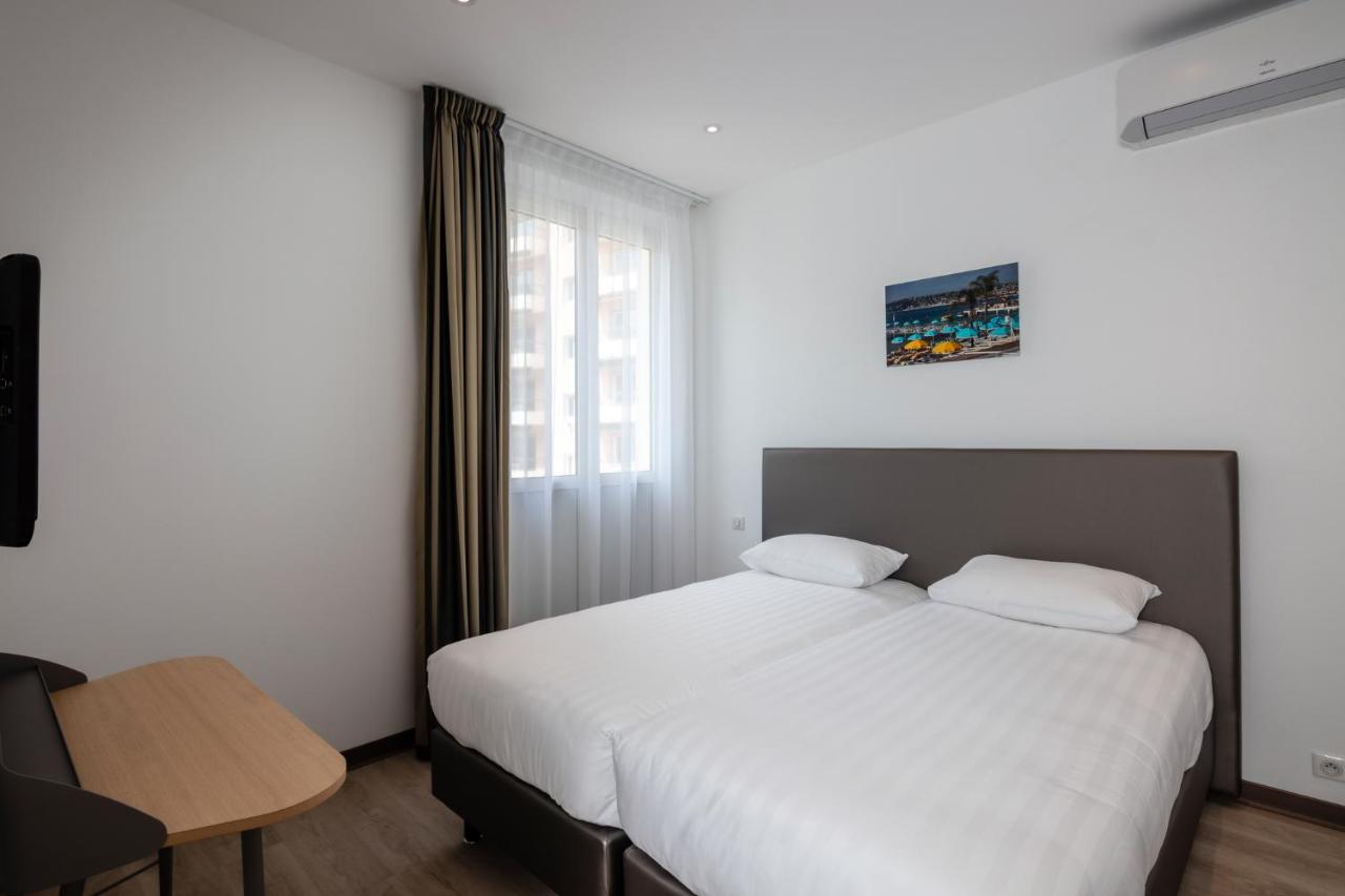 Apartamento con terraza 