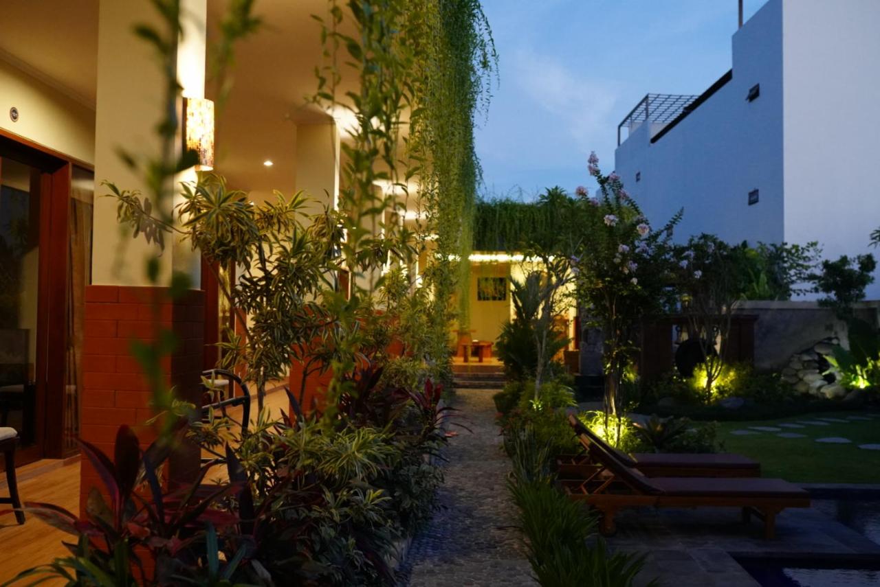 Gong Vanka Guest House Canggu - B&B