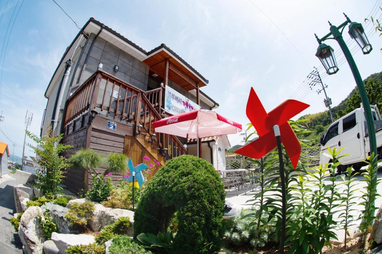 B&B Geoje - Geoje Blueberry Pension - Bed and Breakfast Geoje