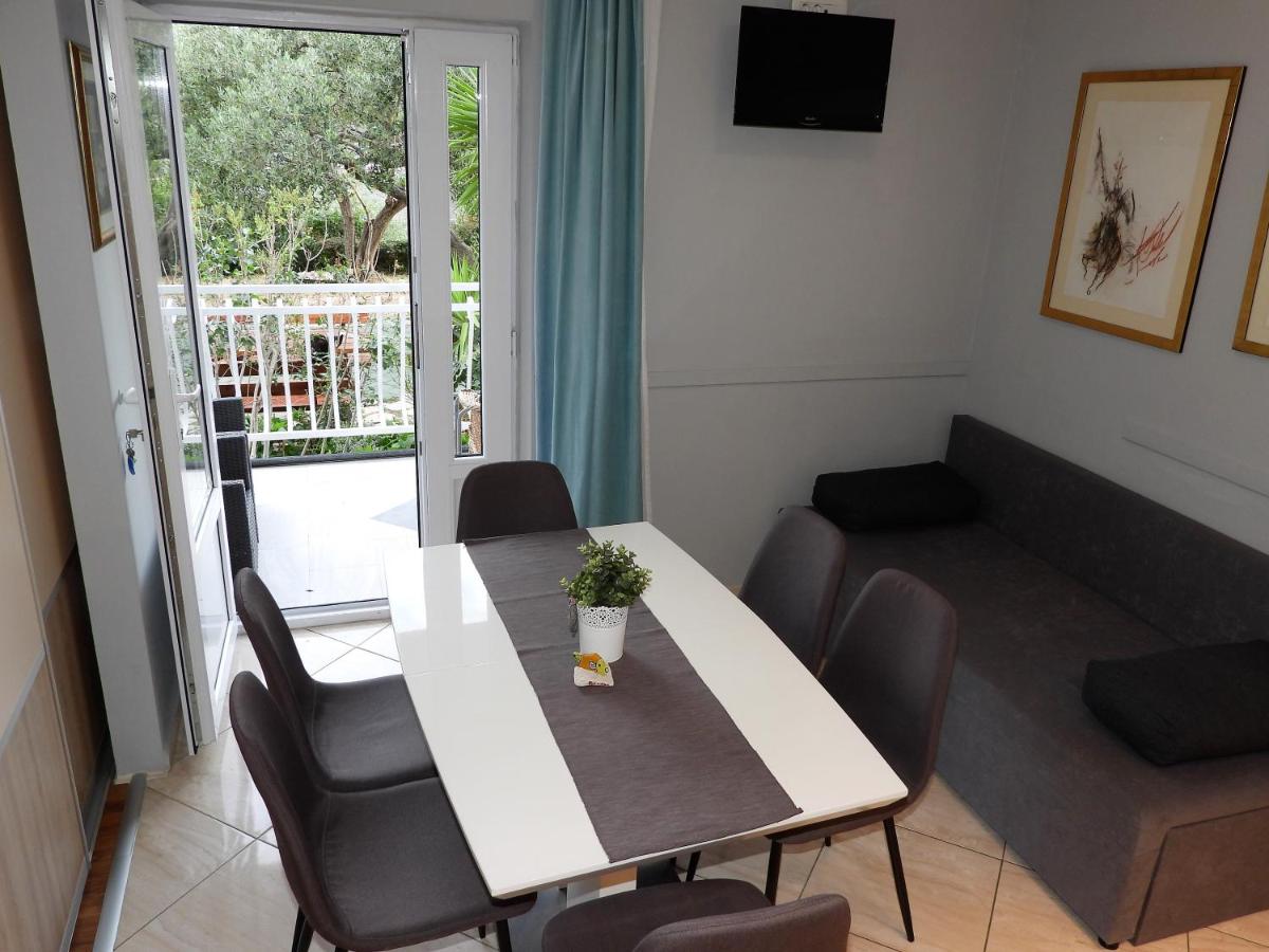 Apartment mit Gartenblick