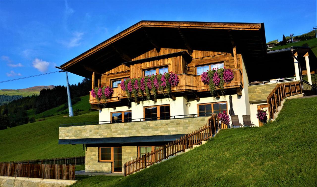 Appartamento con 3 Camere da Letto