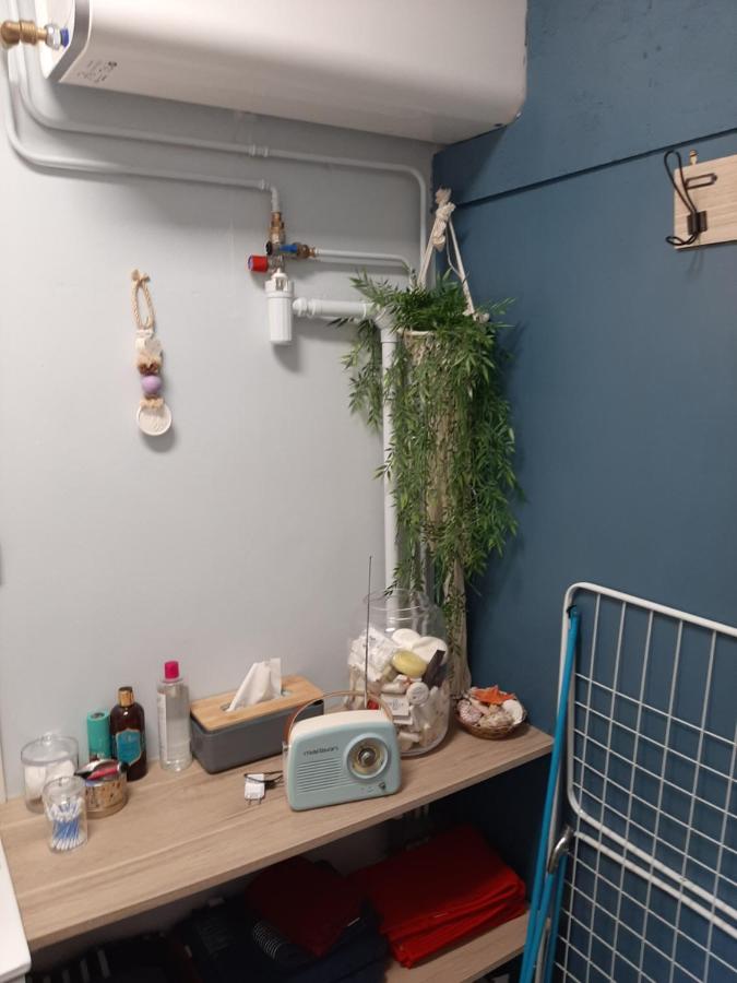 joli duplex proche commerces et mer - B&B