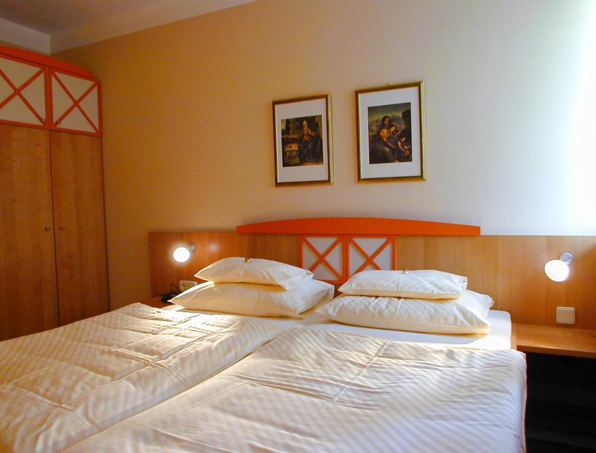One-Bedroom Apartment with Terrace