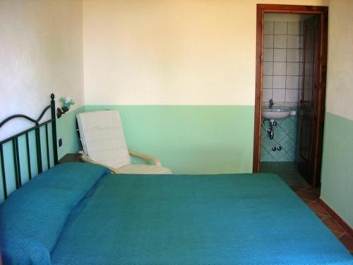 Double Room with Balcony (2 Adults + 1 Child)