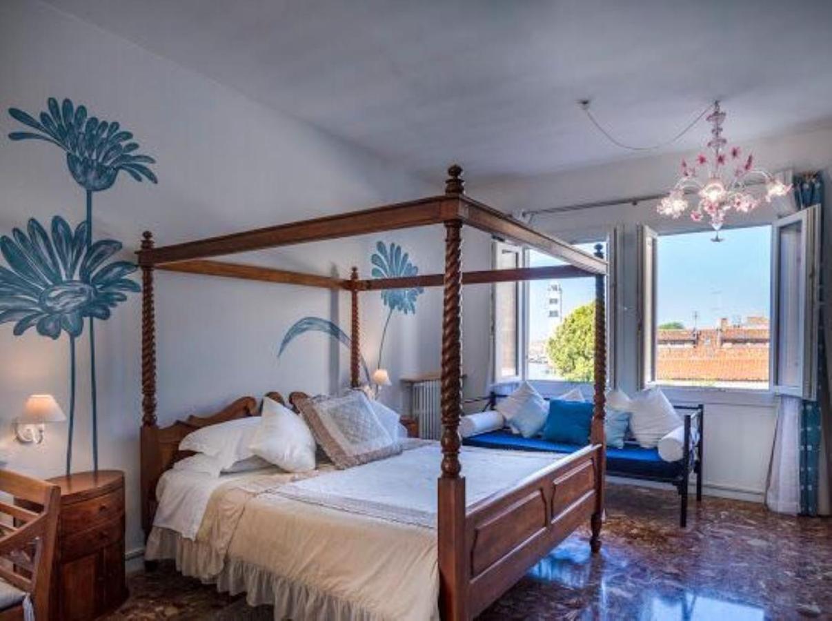 Apartamento con balcón y vistas al mar
