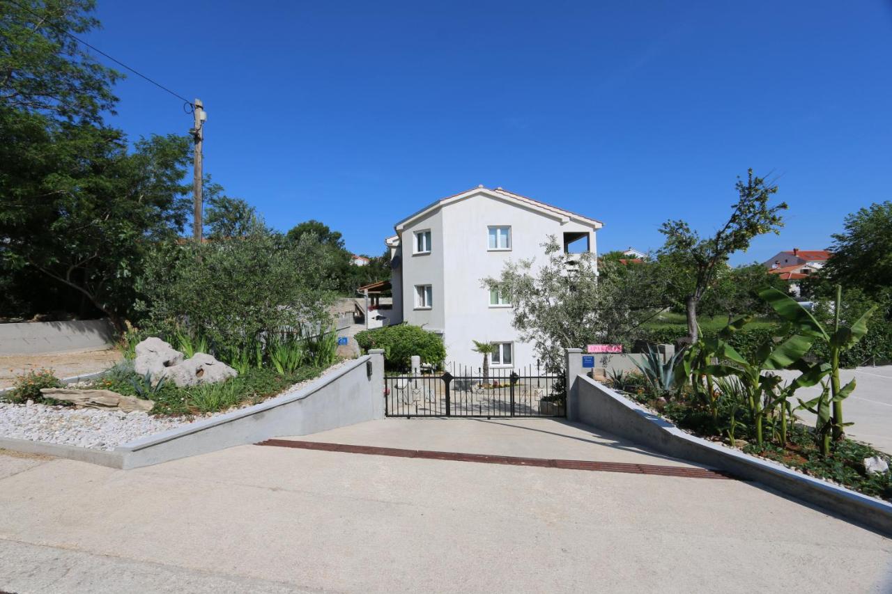 Apartments Mirjana - B&B