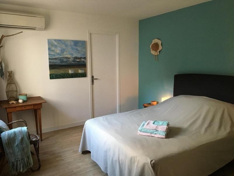 Kamer met Kingsize Bed en Uitzicht op de Tuin
