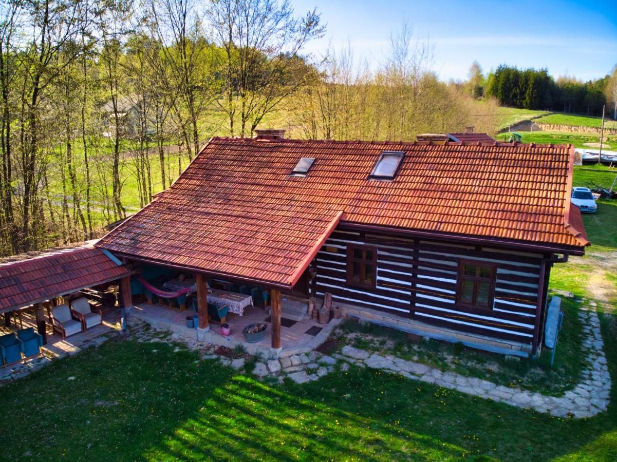 B&B Ołpiny - Gospodarstwo Agroturystyczne "Paryja" - Bed and Breakfast Ołpiny