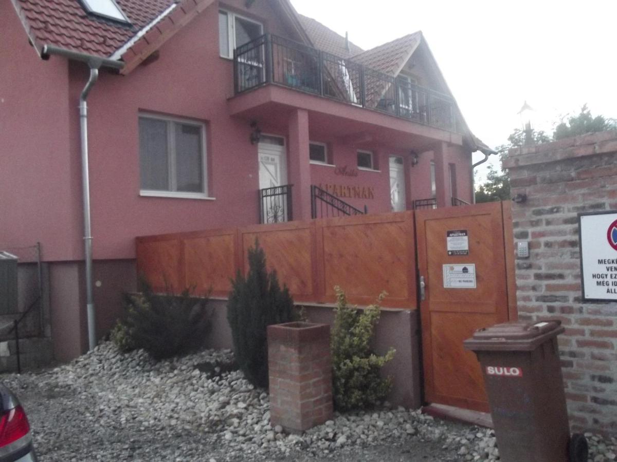 Anita Apartman Sopron - Chambres d’hôtes