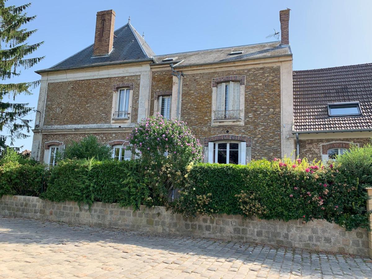 Gîtes du Domaine d'Auxonnettes L&J EVENEMENTS - Chambres d’hôtes